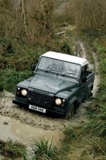Land Rover Defender 2006 года